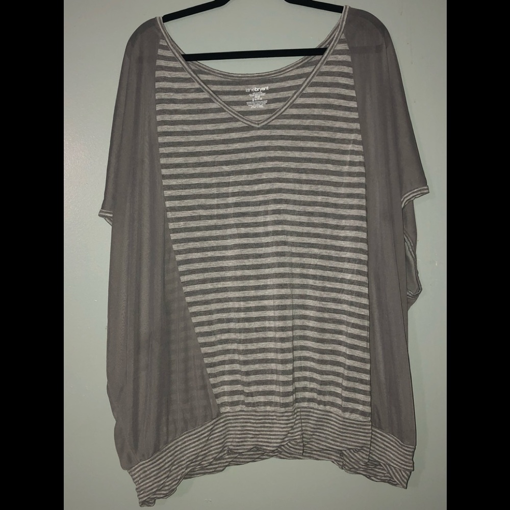 LANE BRYANT PLUS SZ 26/28 TOP -#0251-062019TR